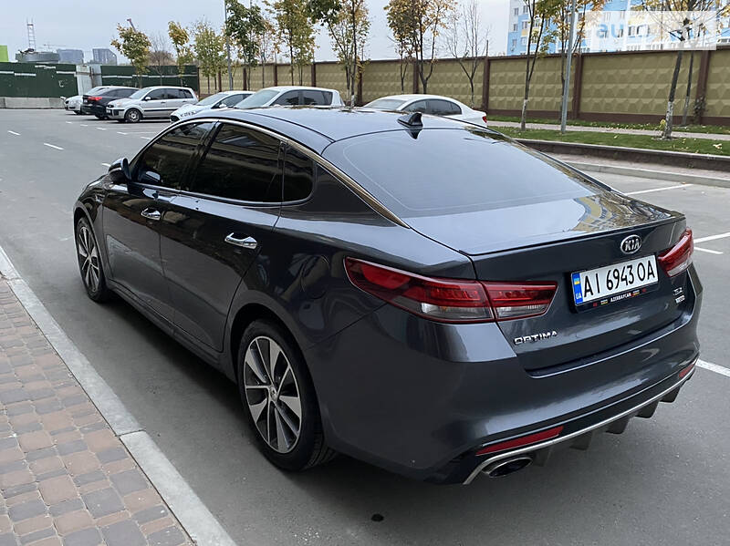 Седан Kia Optima 2016 в Києві