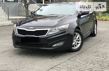 Седан Kia Optima 2013 в Харкові