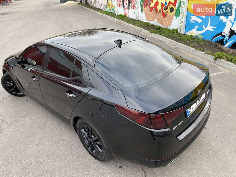 Седан Kia Optima 2013 в Кременчуці