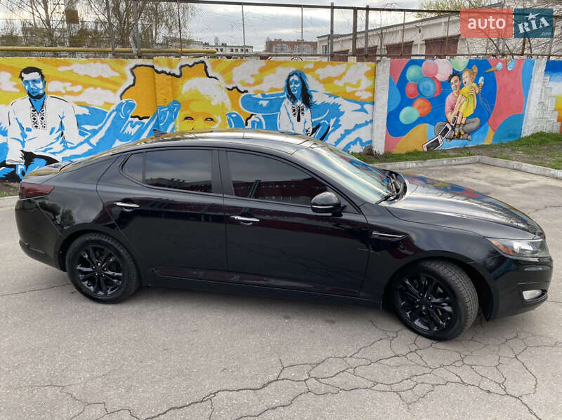 Седан Kia Optima 2013 в Кременчуці