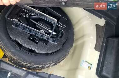 Седан Kia Optima 2013 в Киеве