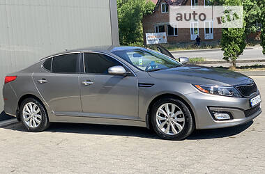 Седан Kia Optima 2015 в Ивано-Франковске