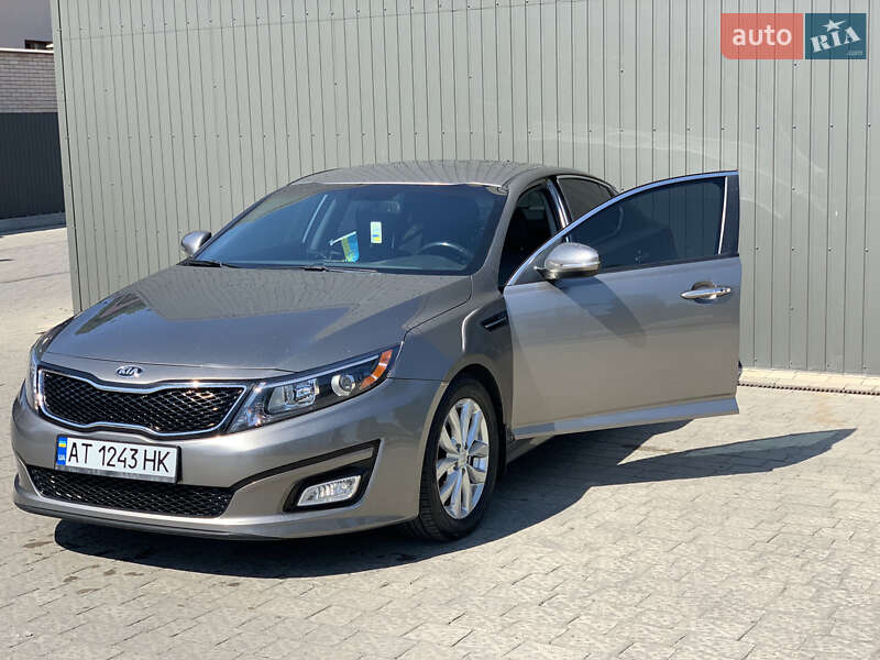 Седан Kia Optima 2015 в Івано-Франківську