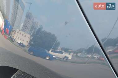 Седан Kia Optima 2014 в Киеве