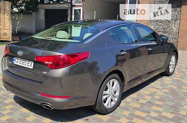 Седан Kia Optima 2013 в Киеве