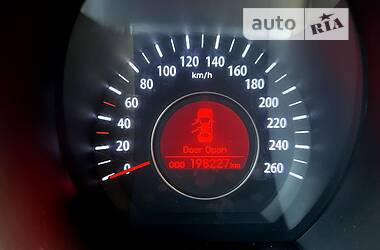 Седан Kia Optima 2012 в 