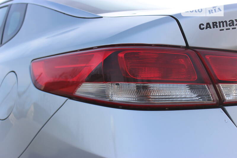 Седан Kia Optima 2017 в Дунаевцах