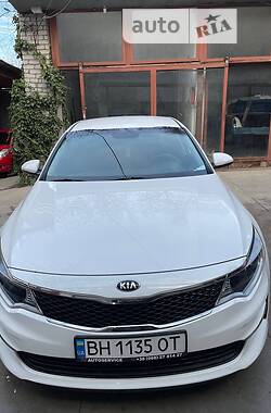 Седан Kia Optima 2016 в Одесі