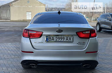 Седан Kia Optima 2014 в 