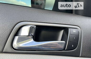 Седан Kia Optima 2014 в 
