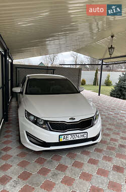 Седан Kia Optima 2012 в Дніпрі