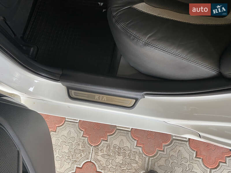 Седан Kia Optima 2012 в Днепре фото 11 Седан Kia Optima 2012 в Днепре
