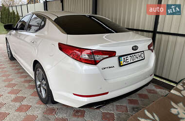 Седан Kia Optima 2012 в 