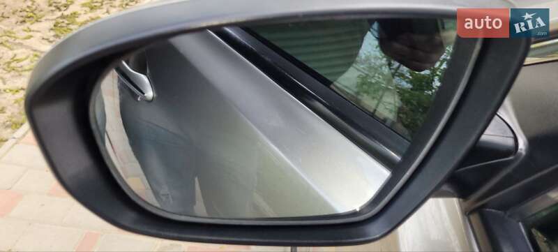 Седан Kia Optima 2012 в Подольске
