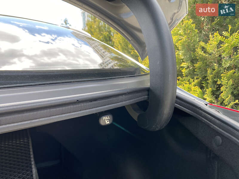 Седан Kia Optima 2015 в Львове