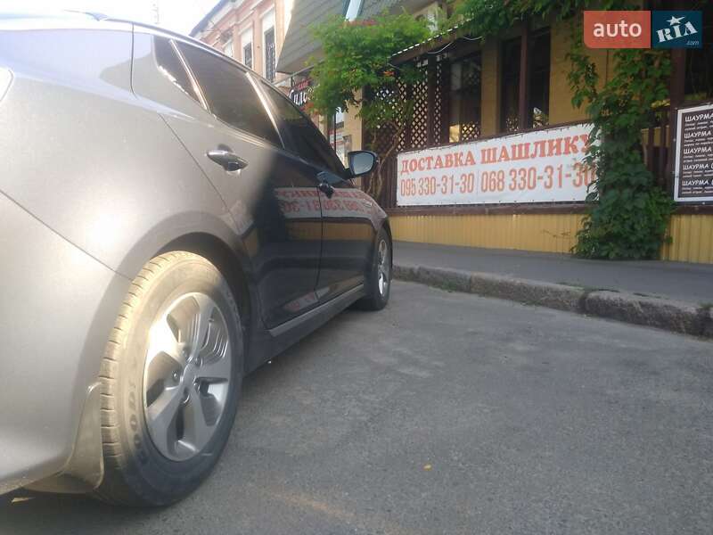 Седан Kia Optima 2014 в Одессе