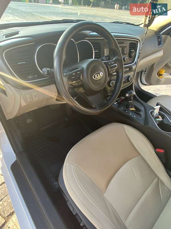 Седан Kia Optima 2015 в Кременчуці