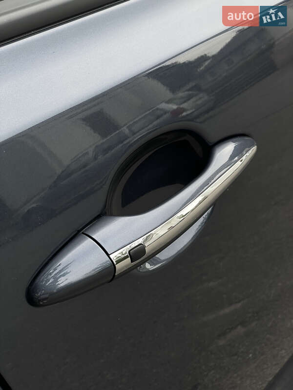 Седан Kia Optima 2014 в Житомире