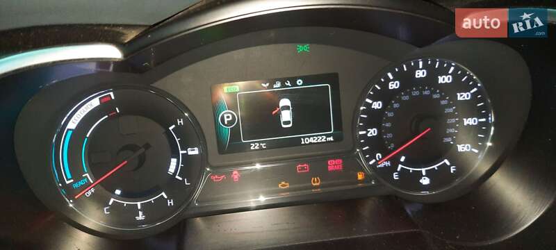 Седан Kia Optima 2015 в Тростянце
