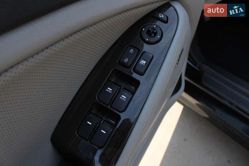 Седан Kia Optima 2013 в Кривом Озере фото 4 Седан Kia Optima 2013 в Кривом Озере