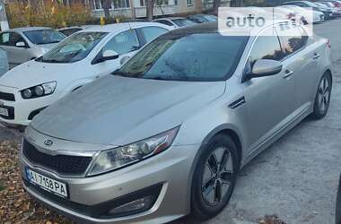 Седан Kia Optima 2012 в Обухове