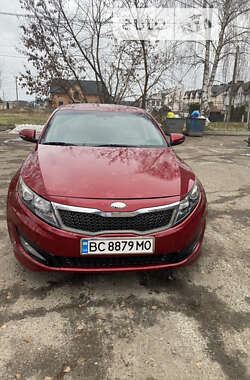 Седан Kia Optima 2013 в 