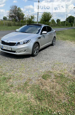 Седан Kia Optima 2012 в Виноградові