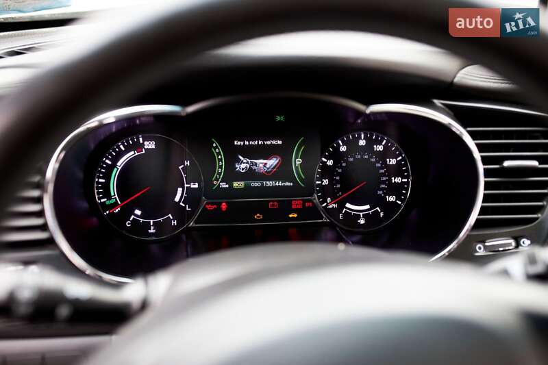 Седан Kia Optima 2013 в Киеве