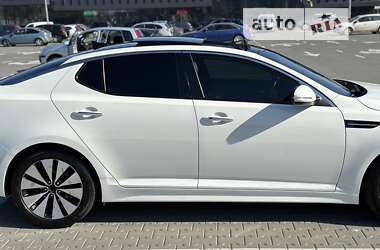 Седан Kia Optima 2013 в Киеве