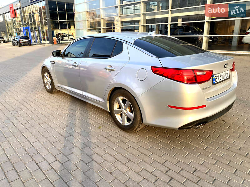 Седан Kia Optima 2015 в Хмельницькому