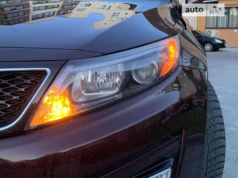 Седан Kia Optima 2015 в Виннице