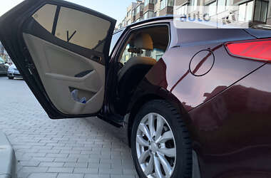 Седан Kia Optima 2015 в 
