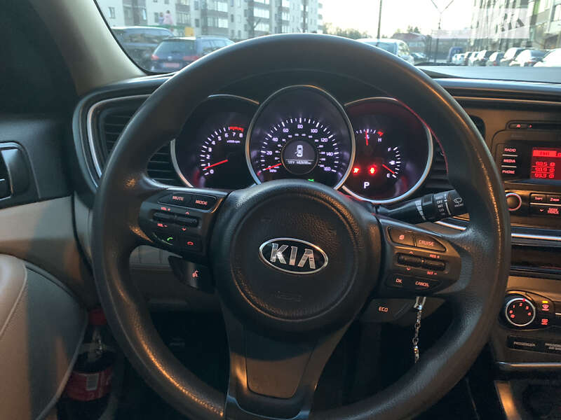 Седан Kia Optima 2015 в Виннице