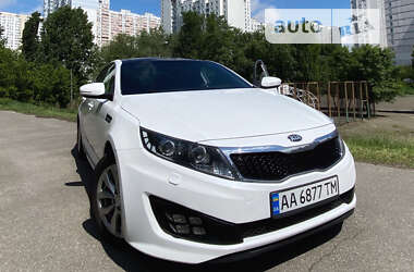 Седан Kia Optima 2015 в Киеве