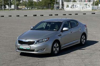 Седан Kia Optima 2013 в Киеве