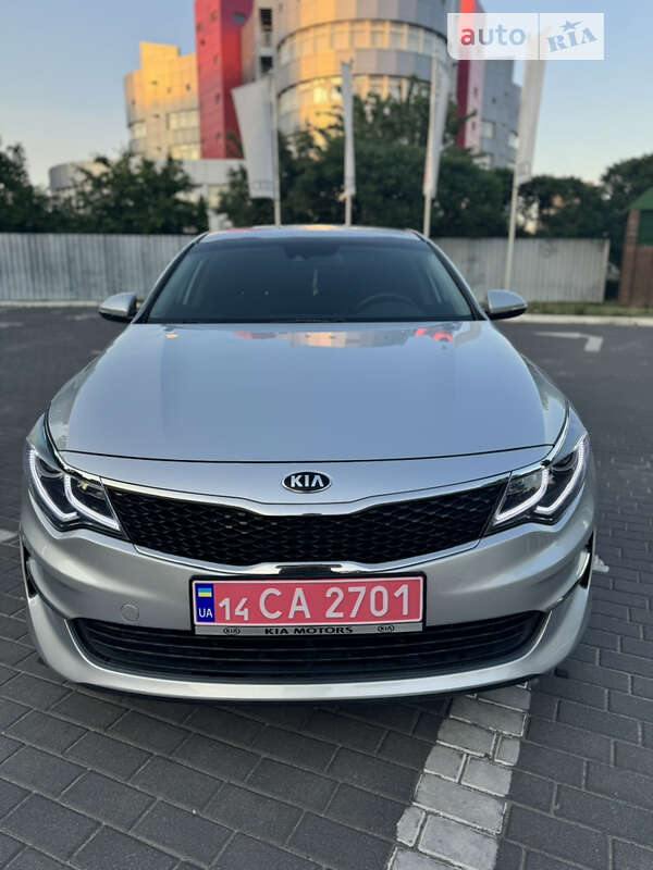 Kia Optima 2019