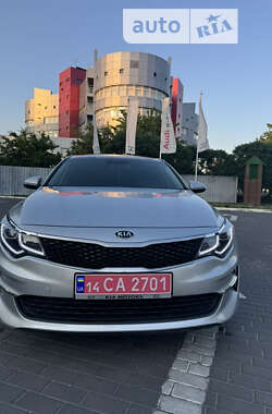 Седан Kia Optima 2019 в 