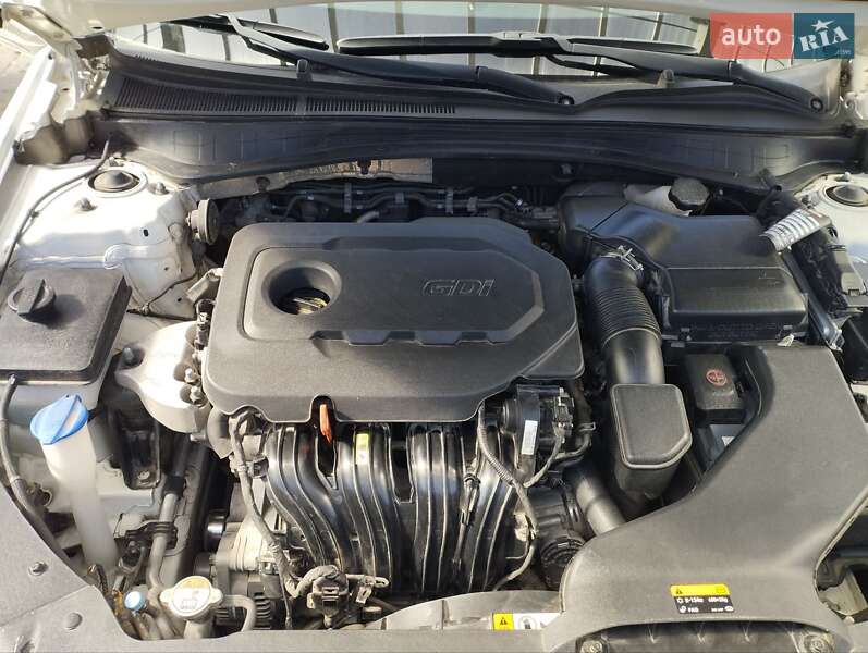 Седан Kia Optima 2016 в Одессе