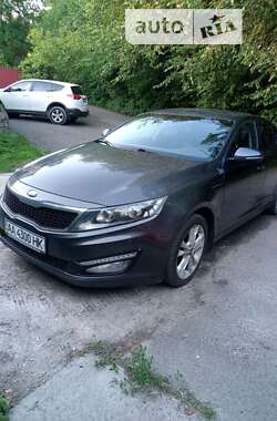 Седан Kia Optima 2013 в Києві