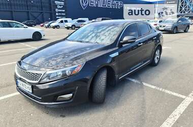 Седан Kia Optima 2014 в Киеве