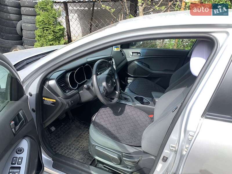 Седан Kia Optima 2015 в Звенигородке