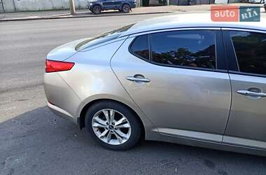 Седан Kia Optima 2011 в Одессе