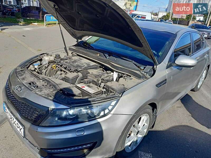 Седан Kia Optima 2011 в Одессе