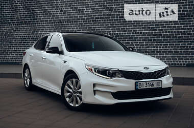 Седан Kia Optima 2016 в Кременчуге