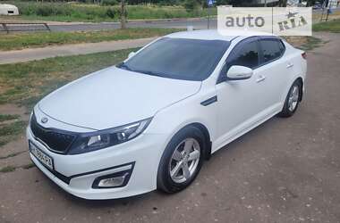 Седан Kia Optima 2015 в Днепре