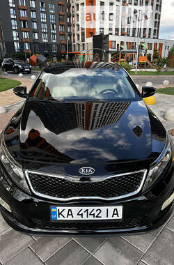 Седан Kia Optima 2015 в Киеве