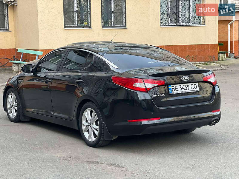 Седан Kia Optima 2011 в Вознесенську