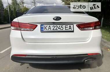 Седан Kia Optima 2016 в Запорожье