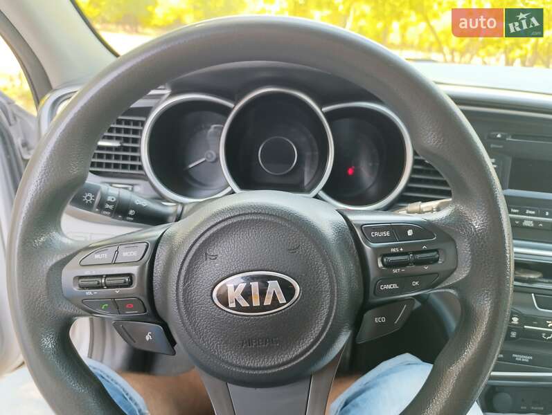 Седан Kia Optima 2014 в Миколаєві