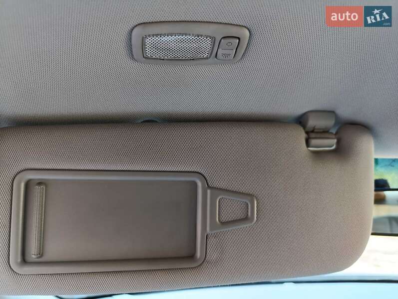 Седан Kia Optima 2014 в Миколаєві
